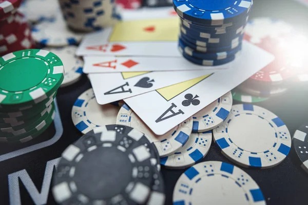 ratu app showing live dealer table and tournament schedule